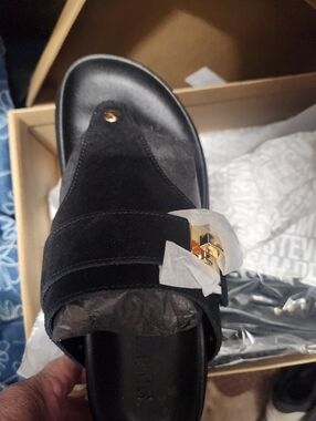 Steve Madden Thona Black Suede sandals